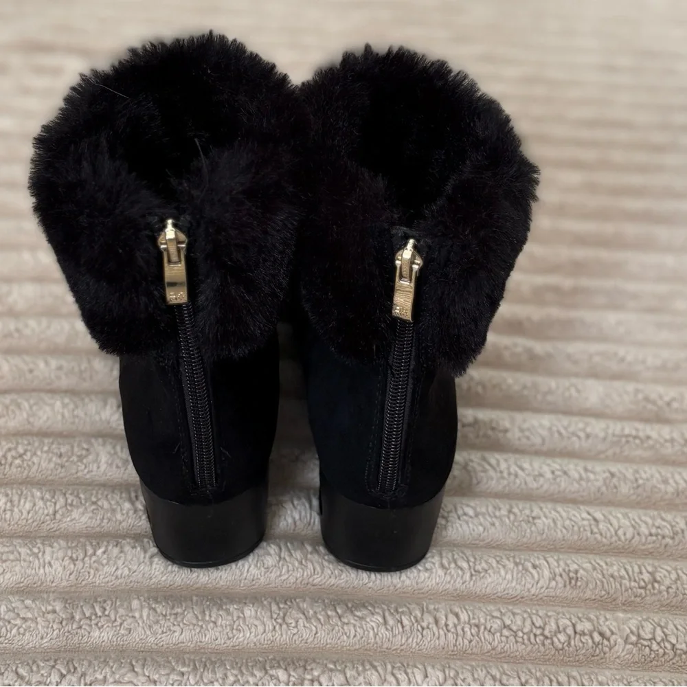 DKNY Abri Wedge Booties Black Faux Fur Trim Zip Women's Size 8